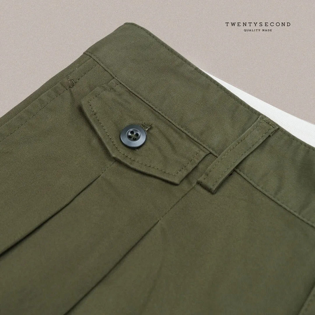 ARDEN PLEATED SHORTS - OLIVE